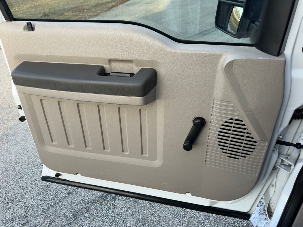 2008 Ford F-250 Image 25