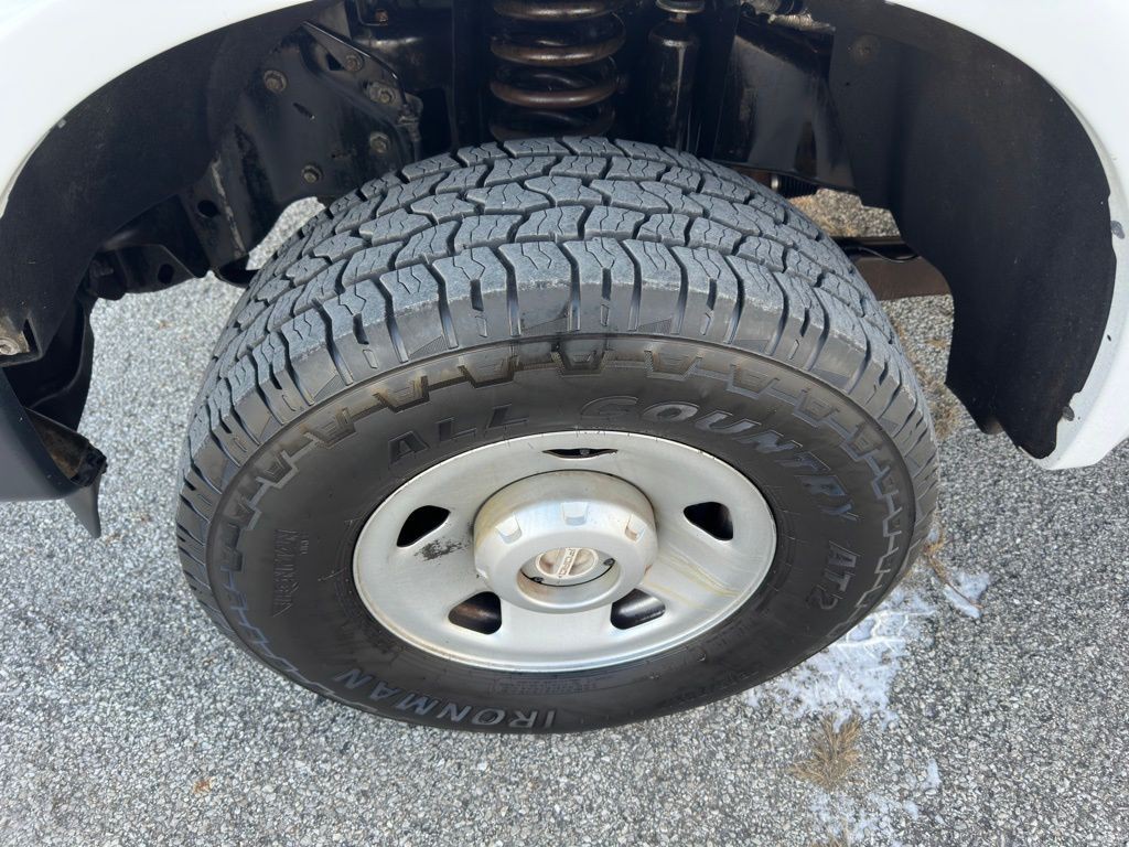 2008 Ford F-250 Image 32