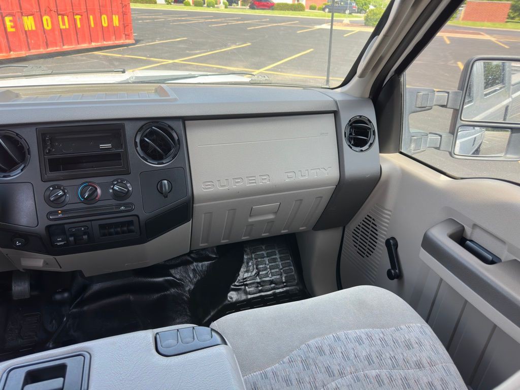 2008 Ford F-250 Image 9