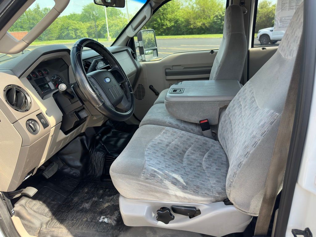 2008 Ford F-250 Image 10