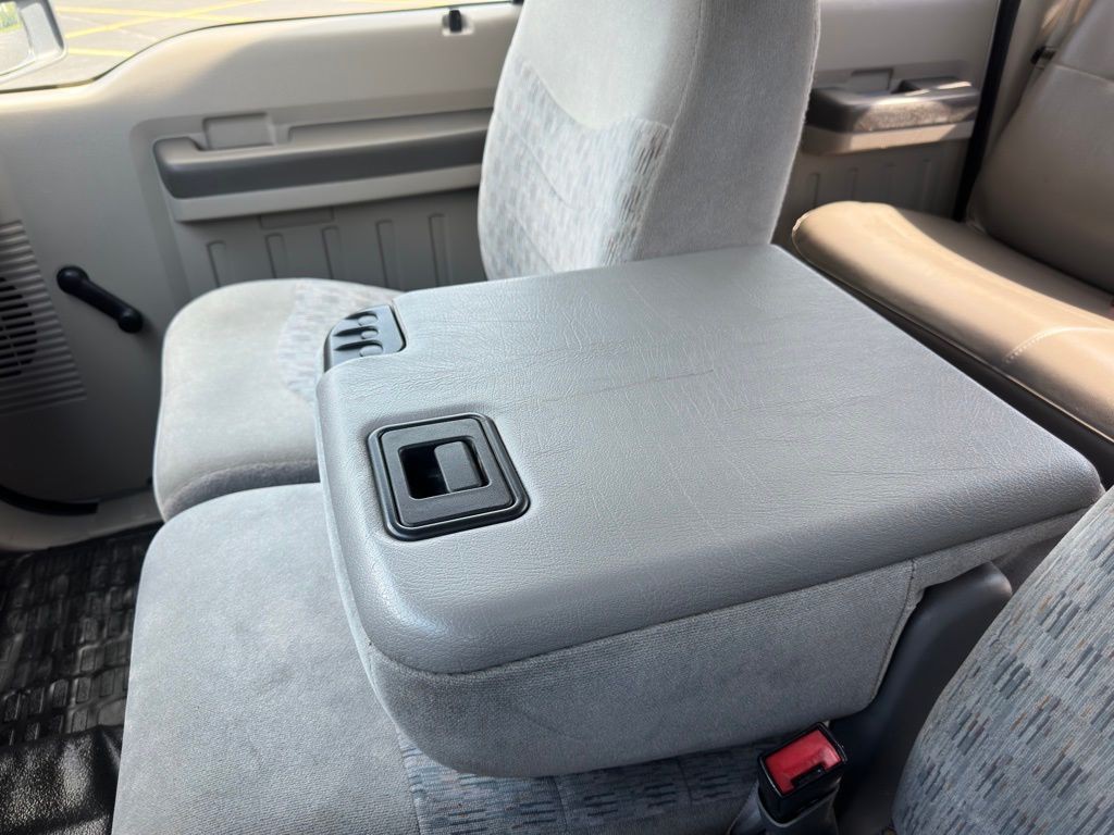 2008 Ford F-250 Image 13