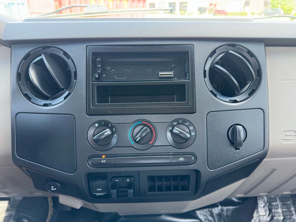2008 Ford F-250 Image 21