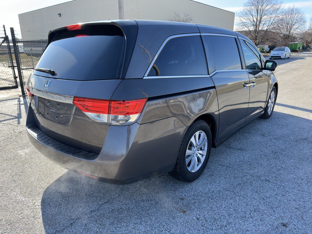 2016 Honda Odyssey Image 4