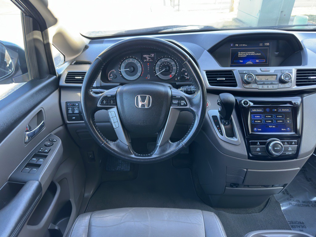 2016 Honda Odyssey Image 8
