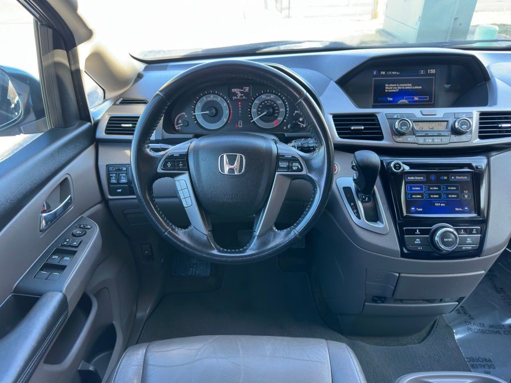 2016 Honda Odyssey Image 8