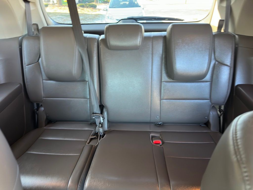2016 Honda Odyssey Image 12