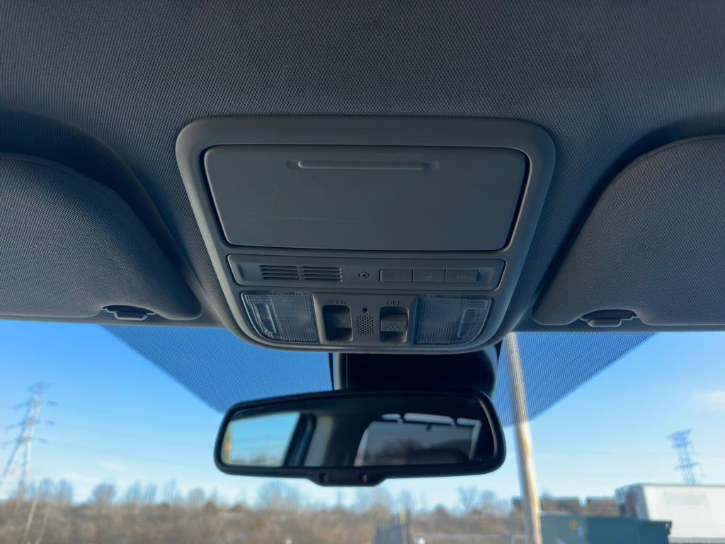 2016 Honda Odyssey Image 26