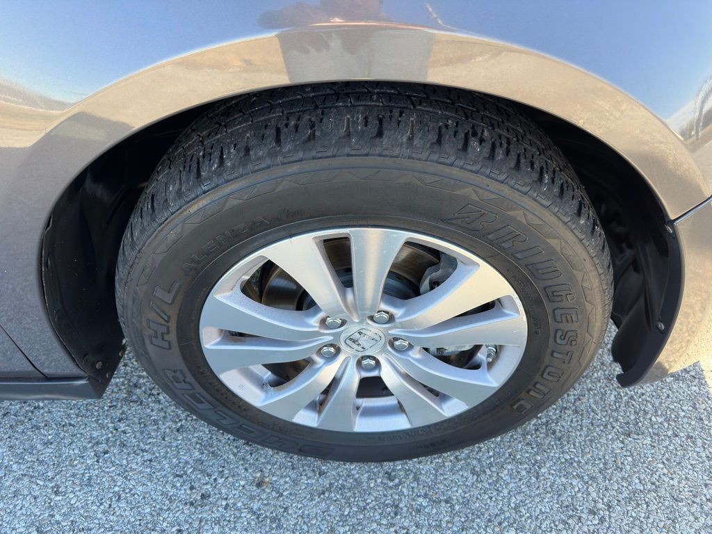 2016 Honda Odyssey Image 39