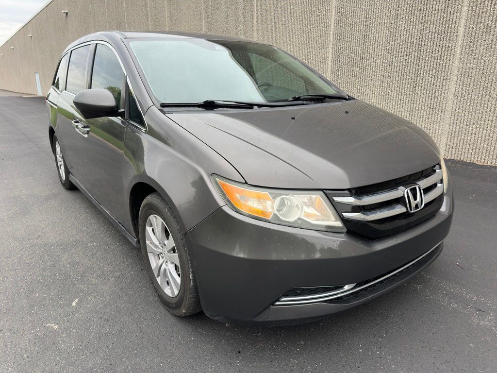 2016 Honda Odyssey Image 3