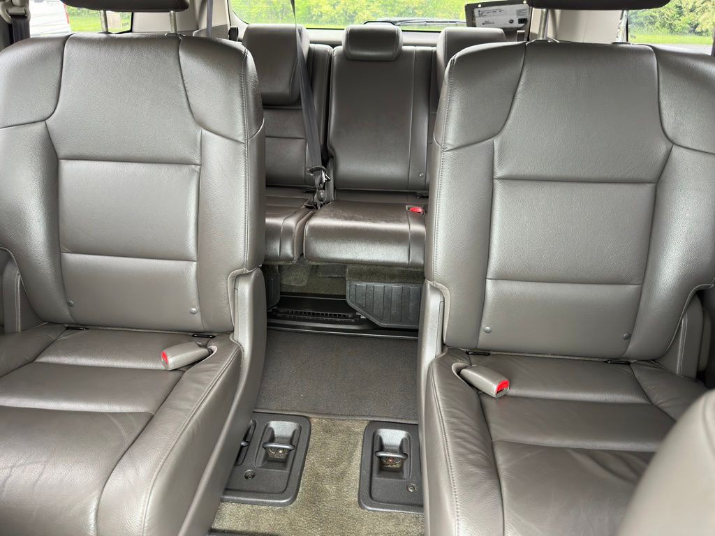 2016 Honda Odyssey Image 12