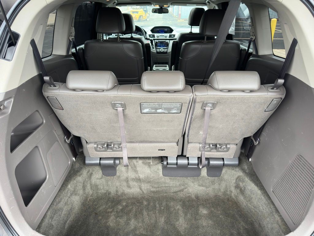 2016 Honda Odyssey Image 14