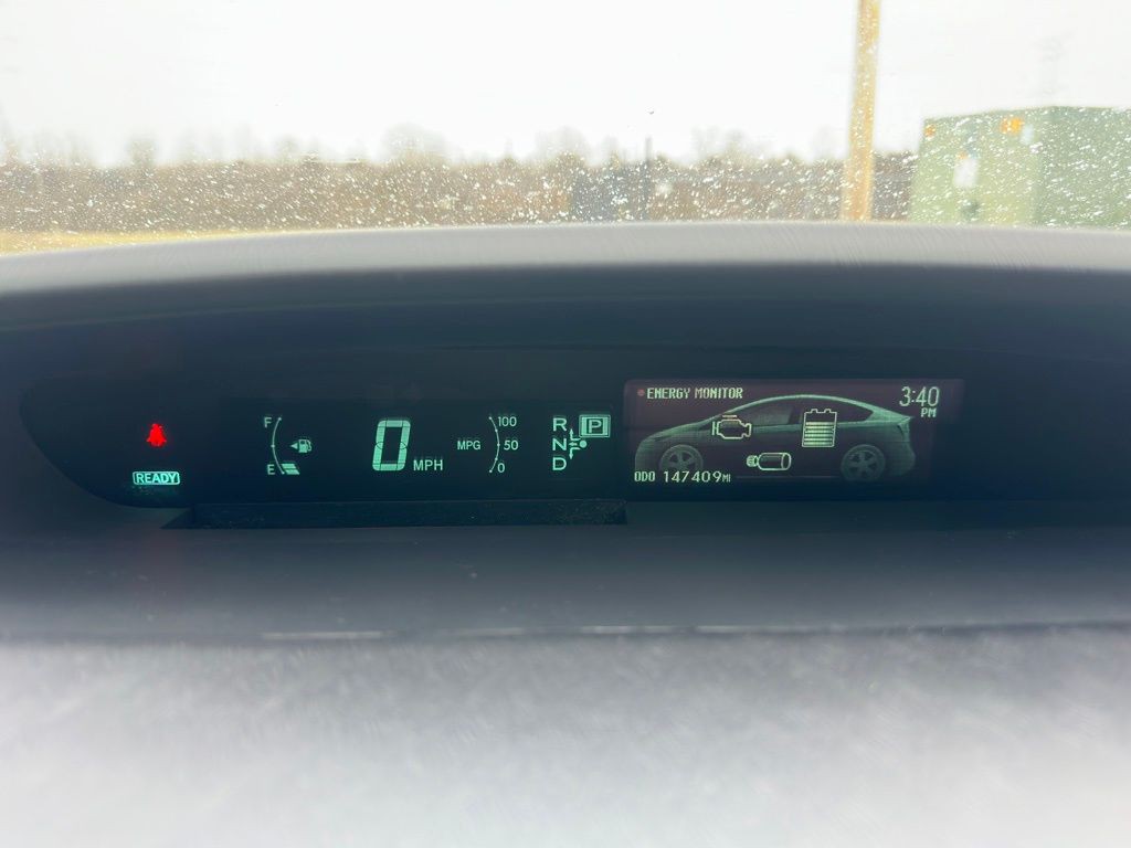 2013 Toyota Prius Image 15