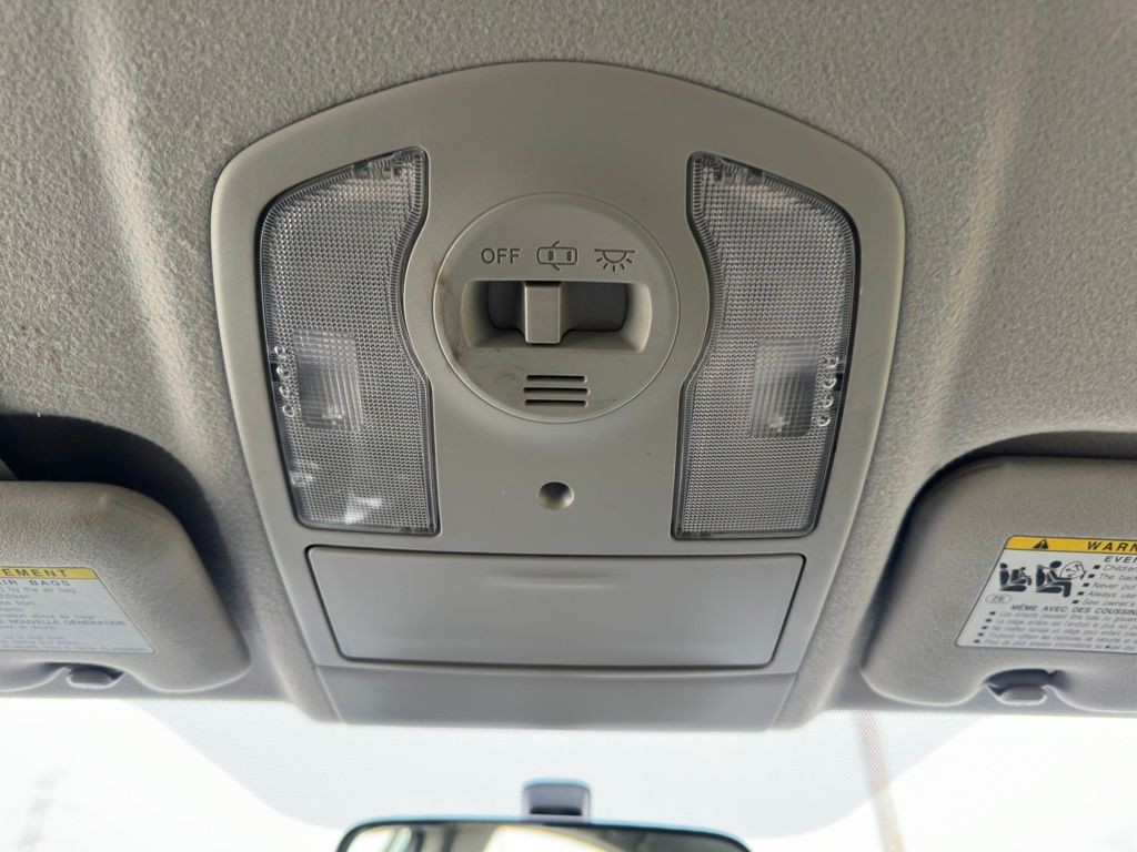 2013 Toyota Prius Image 26