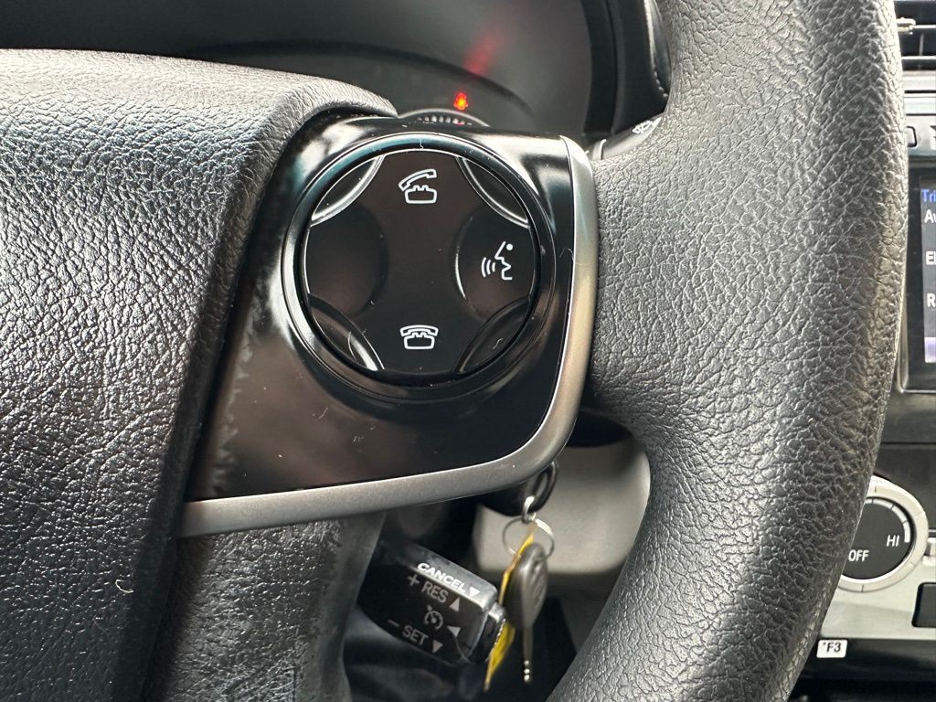 2014 Toyota Camry Image 8