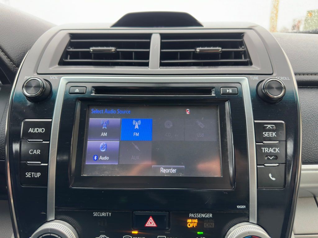 2014 Toyota Camry Image 13