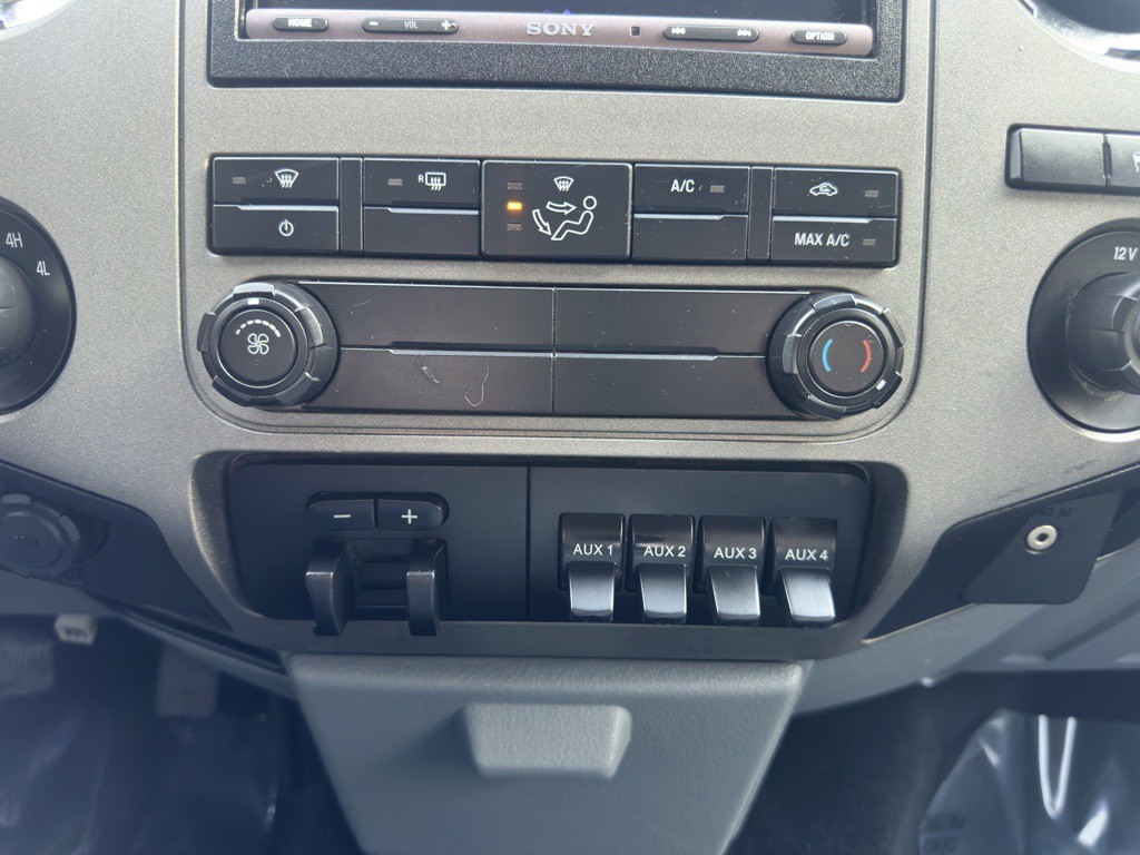 2012 Ford F-250 Image 23