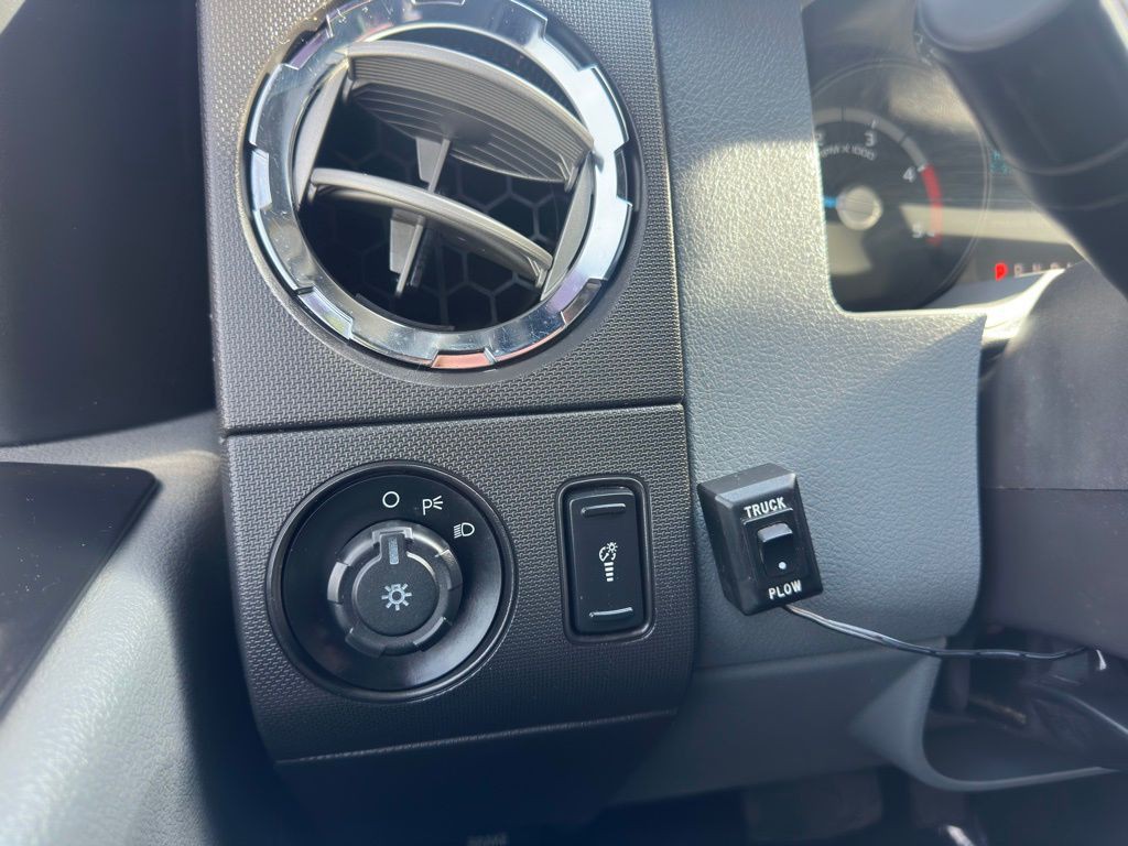2012 Ford F-250 Image 19