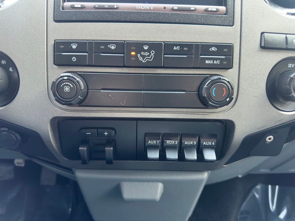 2012 Ford F-250 Image 23