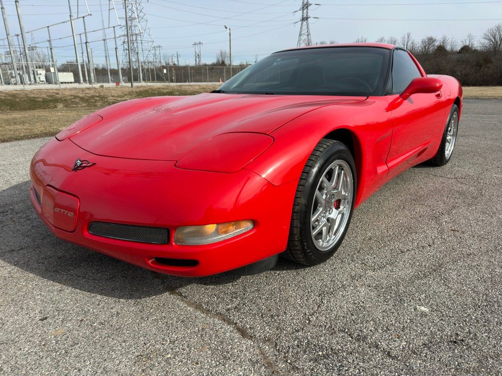 2000 Chevrolet Corvette Image 1
