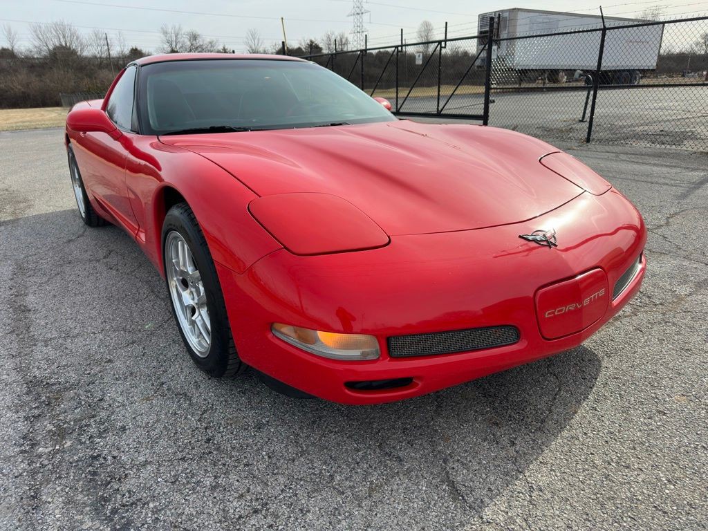 2000 Chevrolet Corvette Image 4