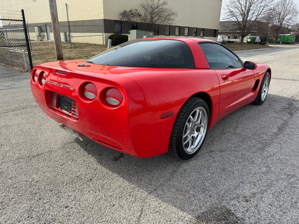 2000 Chevrolet Corvette Image 5