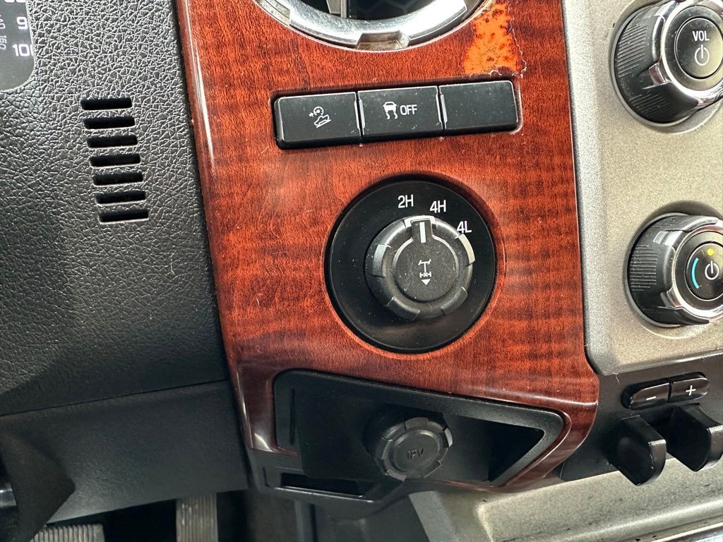 2014 Ford F-250 Image 17