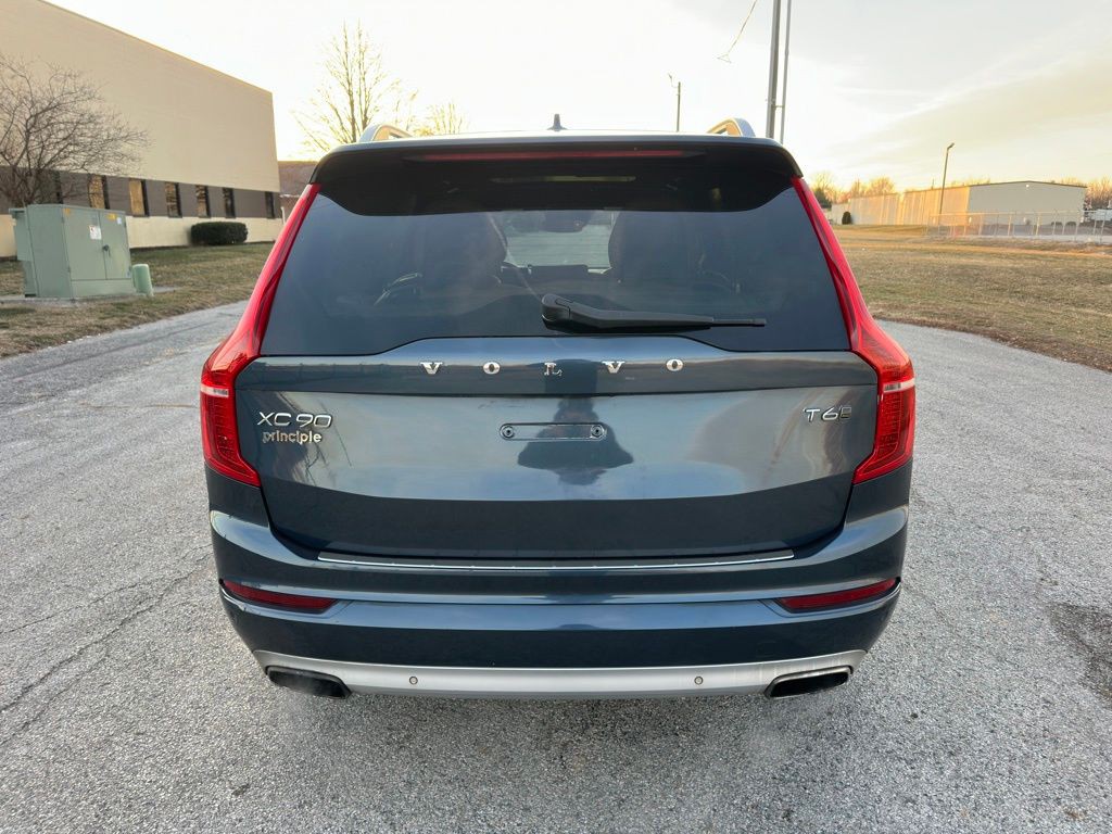 2018 Volvo XC90 Image 5