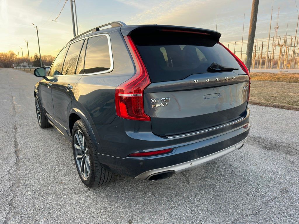 2018 Volvo XC90 Image 6