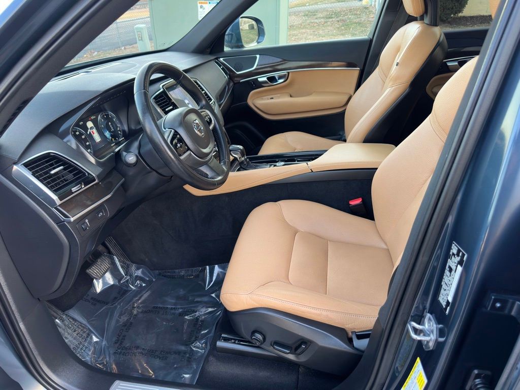 2018 Volvo XC90 Image 10