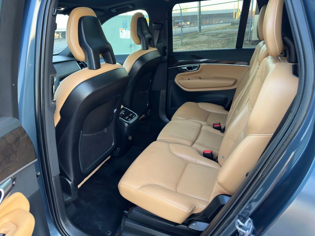 2018 Volvo XC90 Image 11