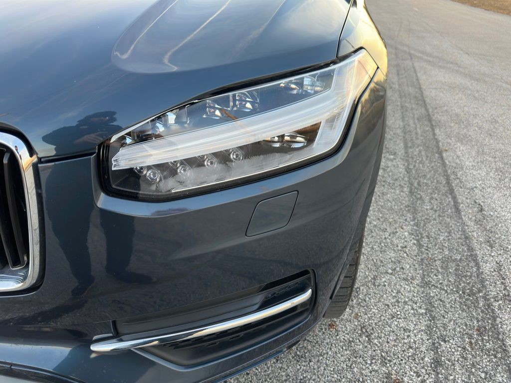 2018 Volvo XC90 Image 38