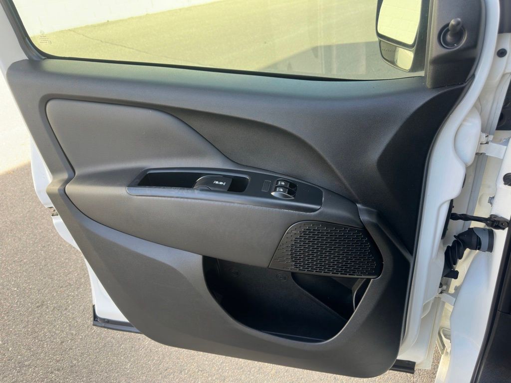 2017 RAM Promaster Image 24