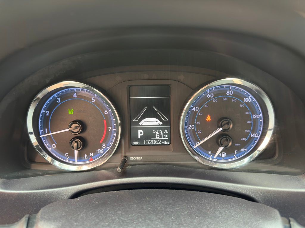 2017 Toyota Corolla Image 15