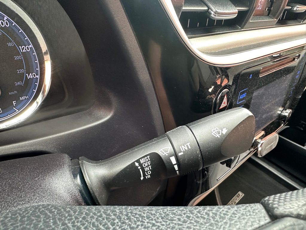 2017 Toyota Corolla Image 16