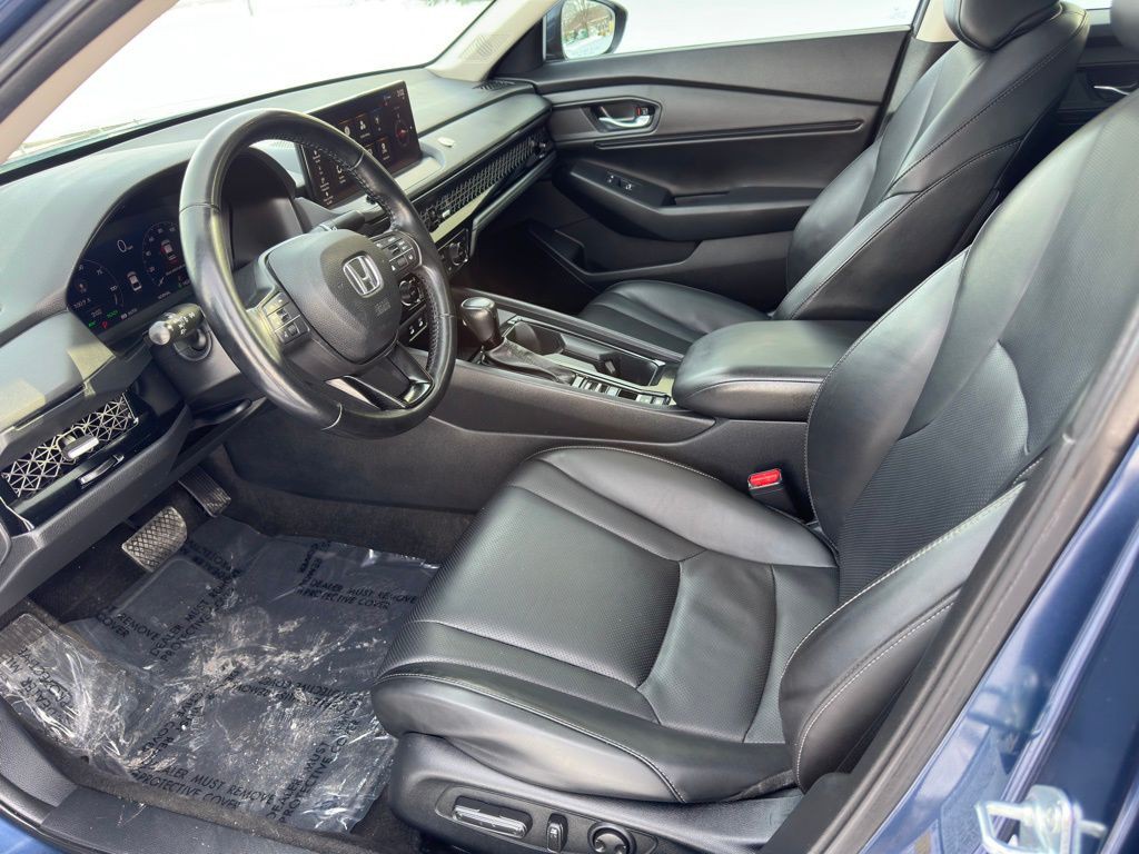 2023 Honda Accord Image 10