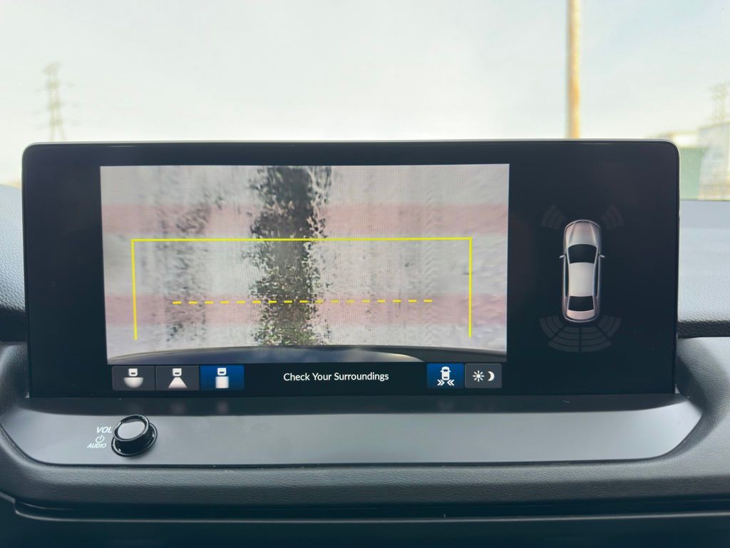 2023 Honda Accord Image 30