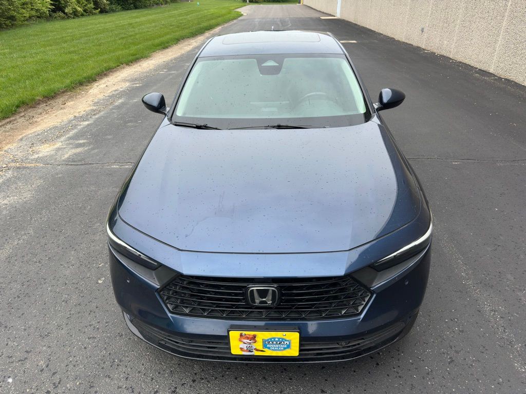 2023 Honda Accord Image 2