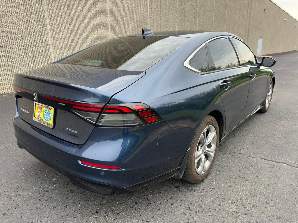 2023 Honda Accord Image 5