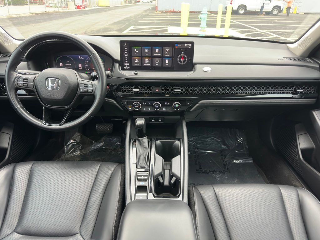 2023 Honda Accord Image 9