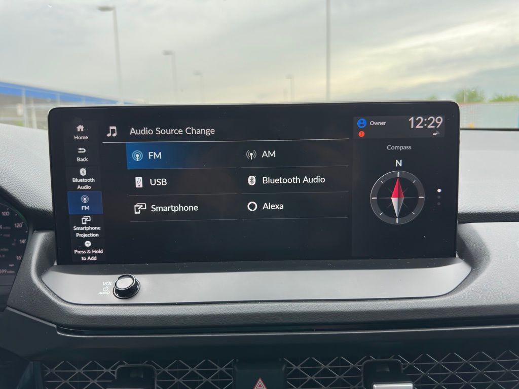 2023 Honda Accord Image 30