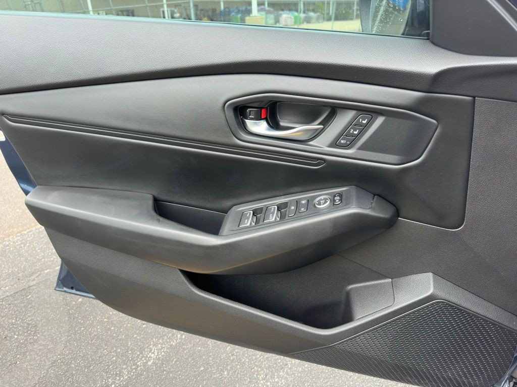 2023 Honda Accord Image 42