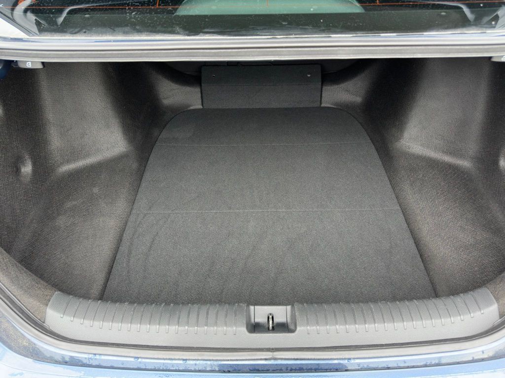 2023 Honda Accord Image 45
