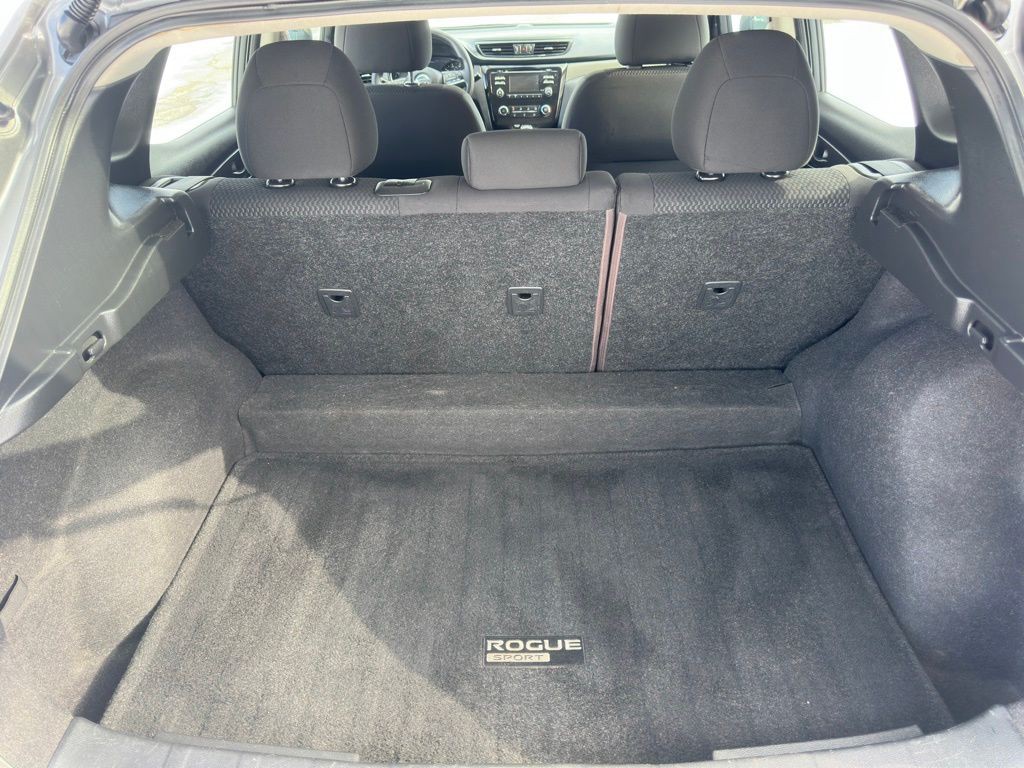 2018 Nissan Rogue Image 24