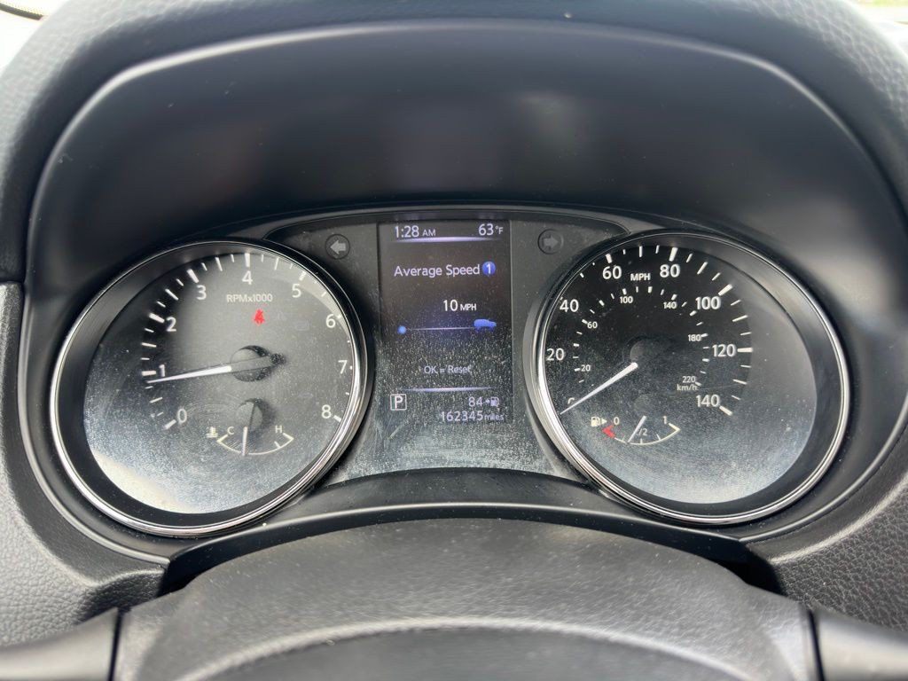 2018 Nissan Rogue Image 15