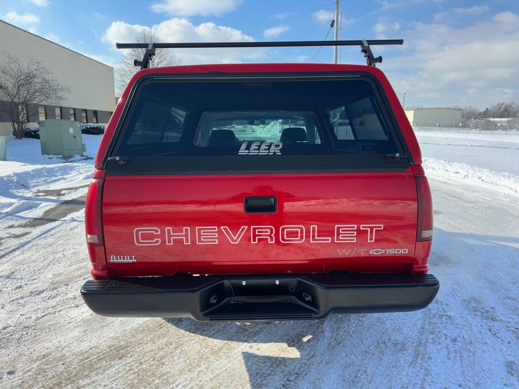 1995 Chevrolet C/K Image 5