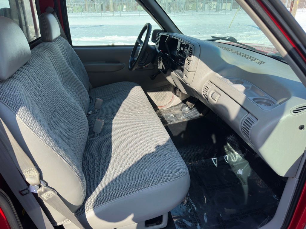 1995 Chevrolet C/K Image 8