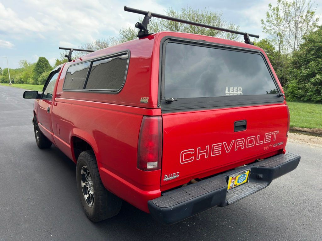 1995 Chevrolet C/K Image 6