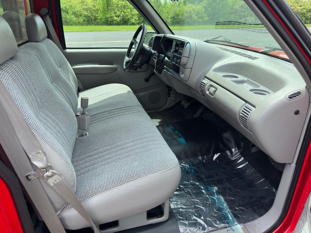 1995 Chevrolet C/K Image 8