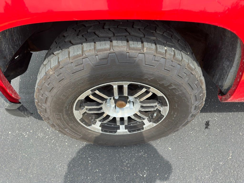 1995 Chevrolet C/K Image 18