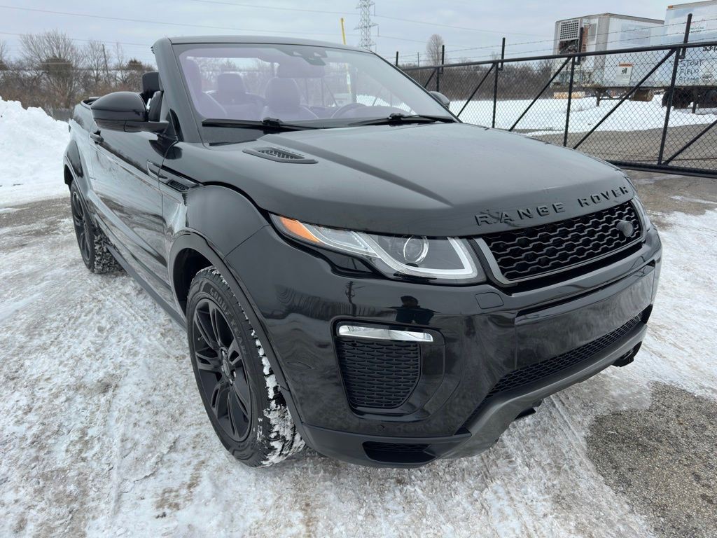 2017 Land Rover Range Rover Evoque Image 2